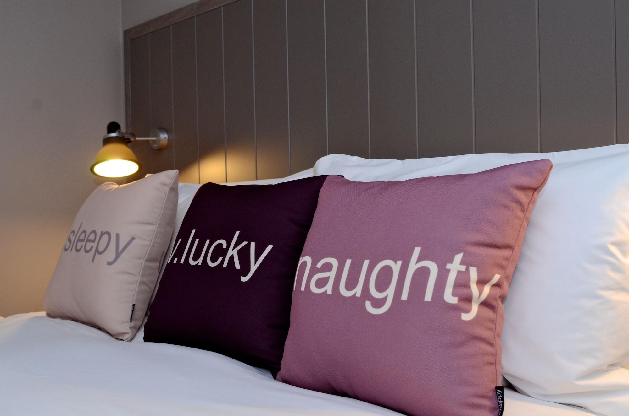 Village Hotel Hull Kingston upon Hull ภายนอก รูปภาพ